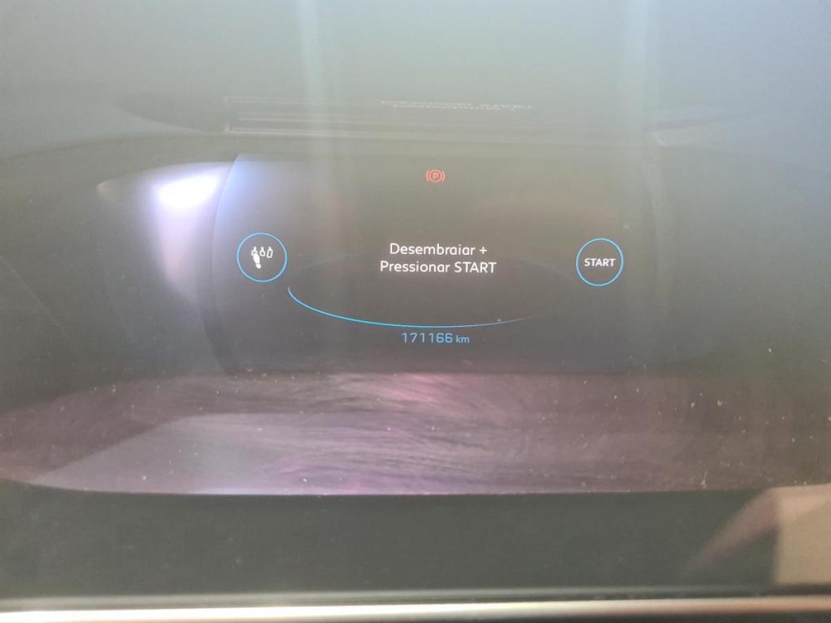 peugeot-208-2022-diesel-1499cc
