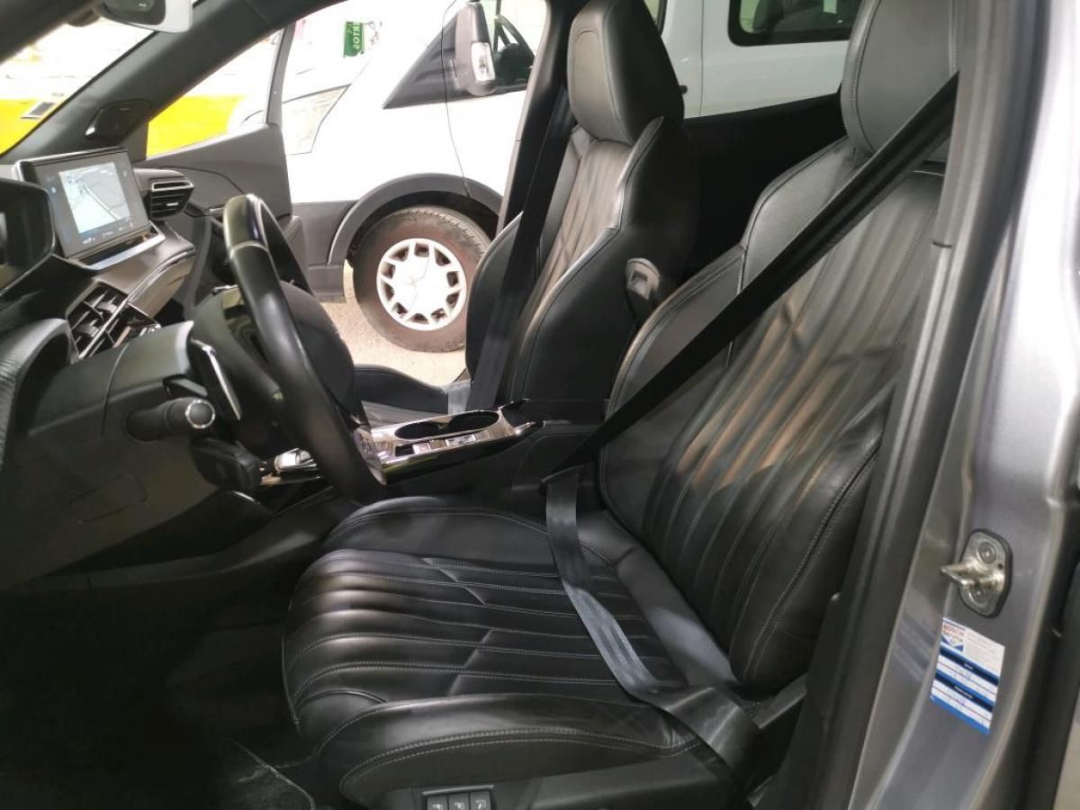 peugeot-2008-2021-diesel-1499cc