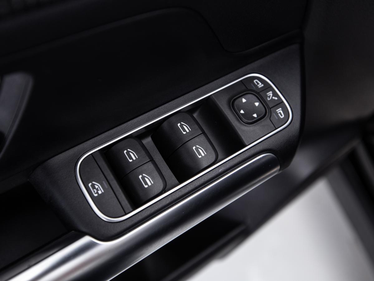 mercedes-benz-eqa-2022-eletrico-0cc