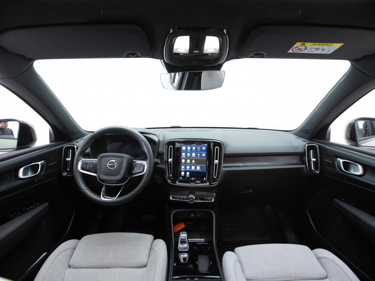 volvo-xc40-2022-eletrico-0cc