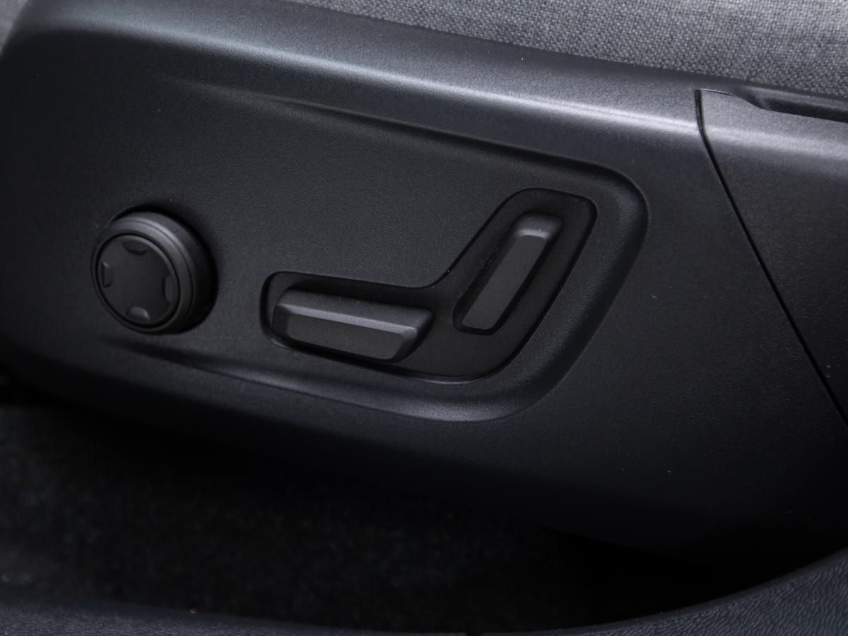 volvo-xc40-2022-eletrico-0cc