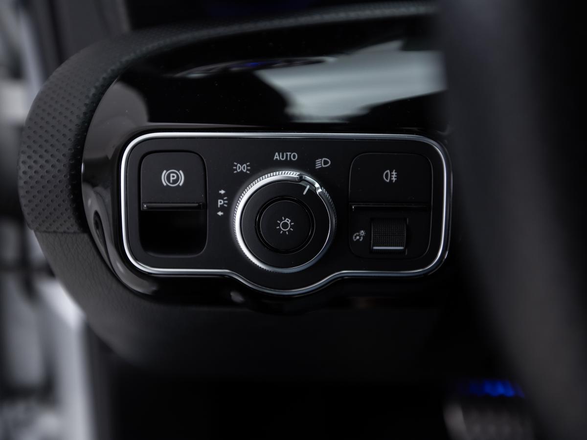 mercedes-benz-cla-2020-hibrido-a-gasolina-1332cc