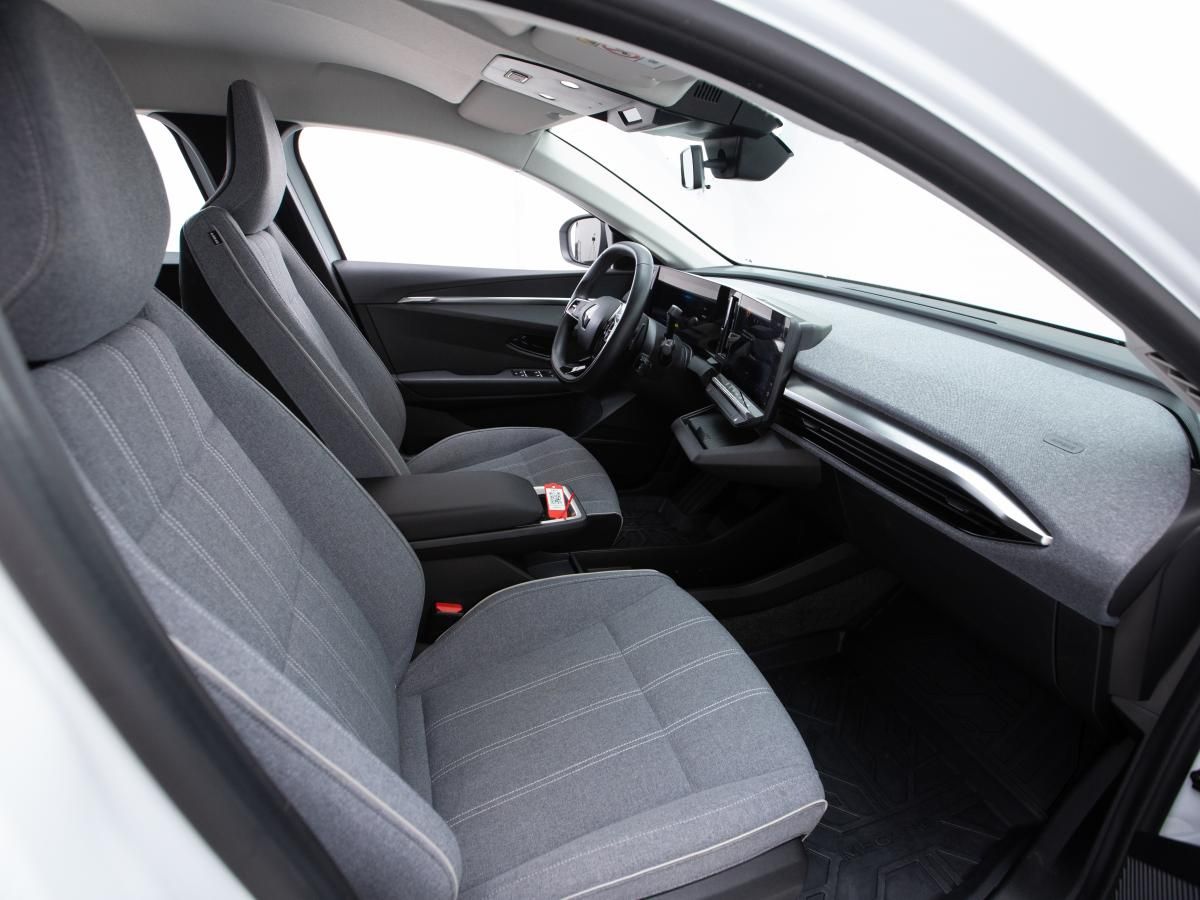 renault-megane-e-tech-2023-eletrico-0cc