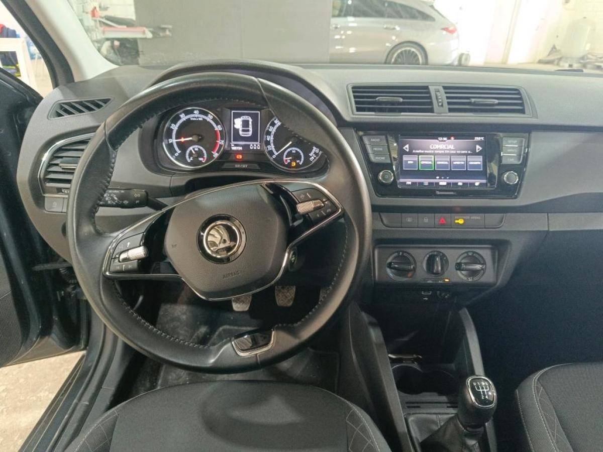 skoda-fabia-break-2021-gasolina-999cc