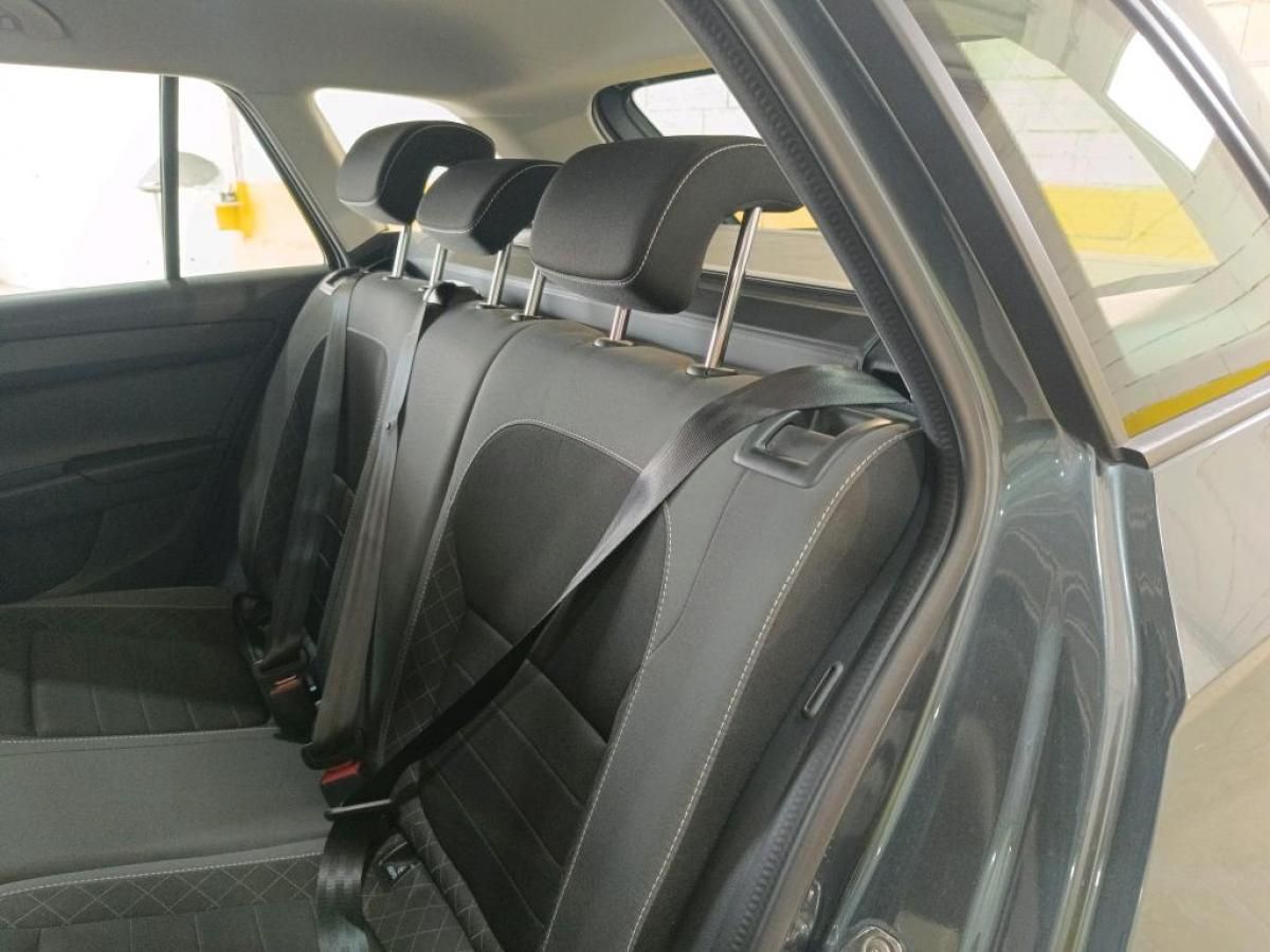 skoda-fabia-break-2021-gasolina-999cc