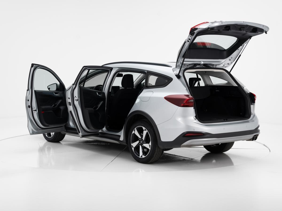 ford-focus-sw-2022-diesel-1499cc