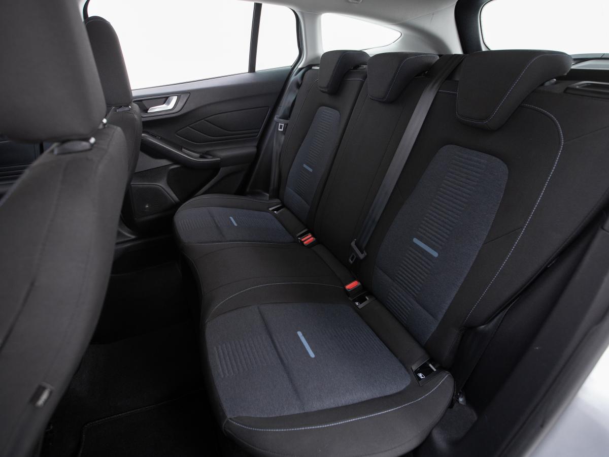 ford-focus-sw-2022-diesel-1499cc