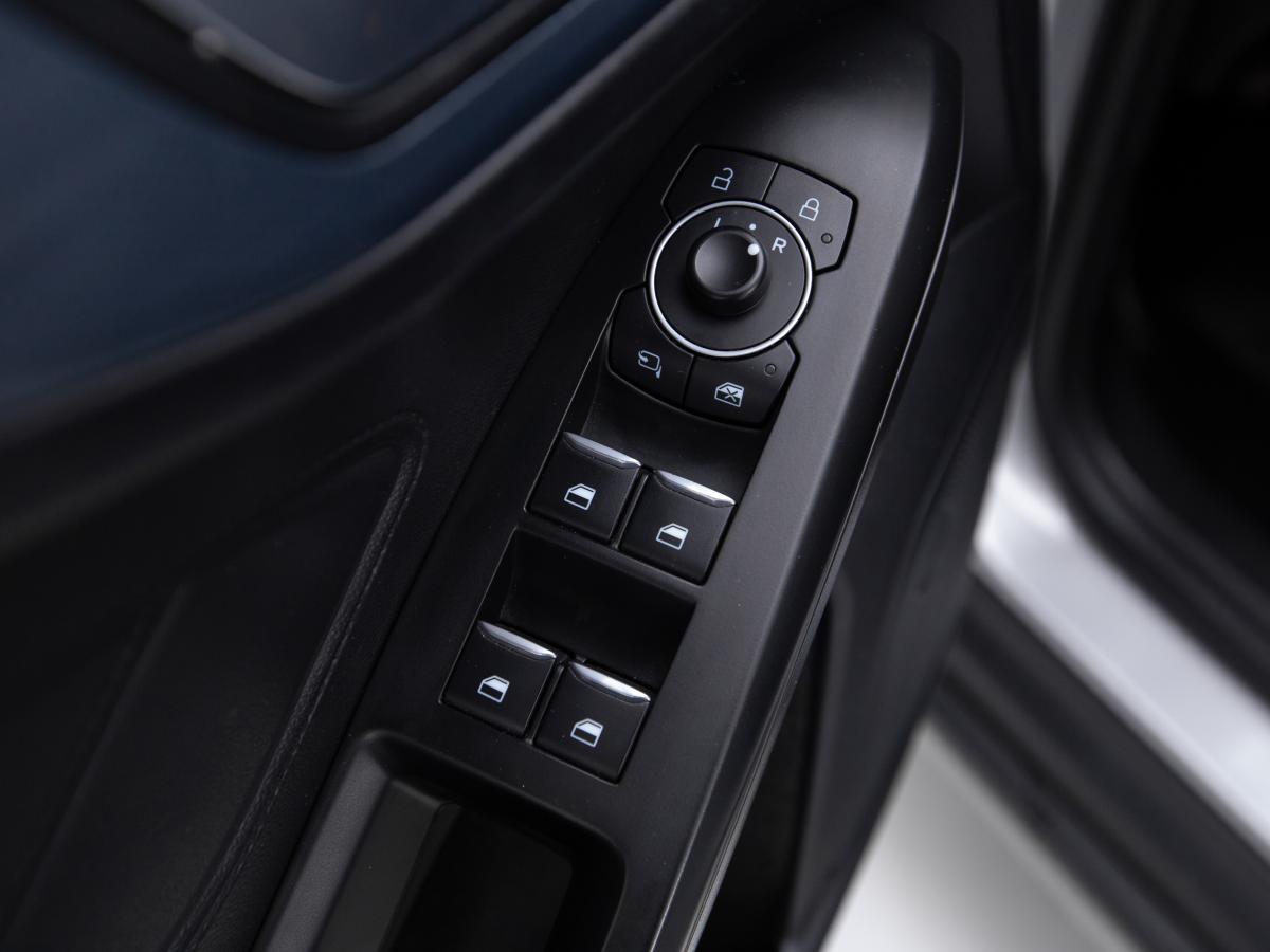 ford-focus-sw-2022-diesel-1499cc