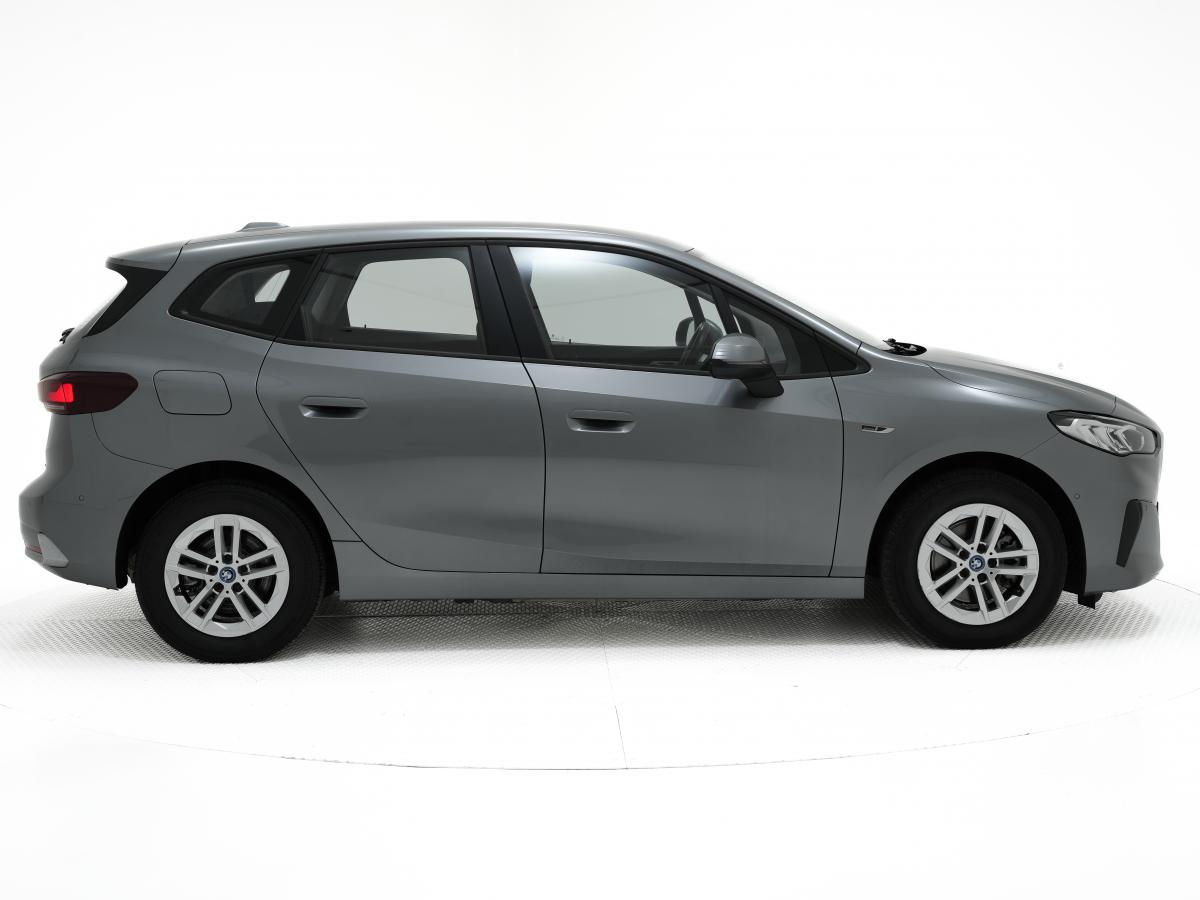 bmw-serie-2-2023-hibrido-a-gasolina-1499cc