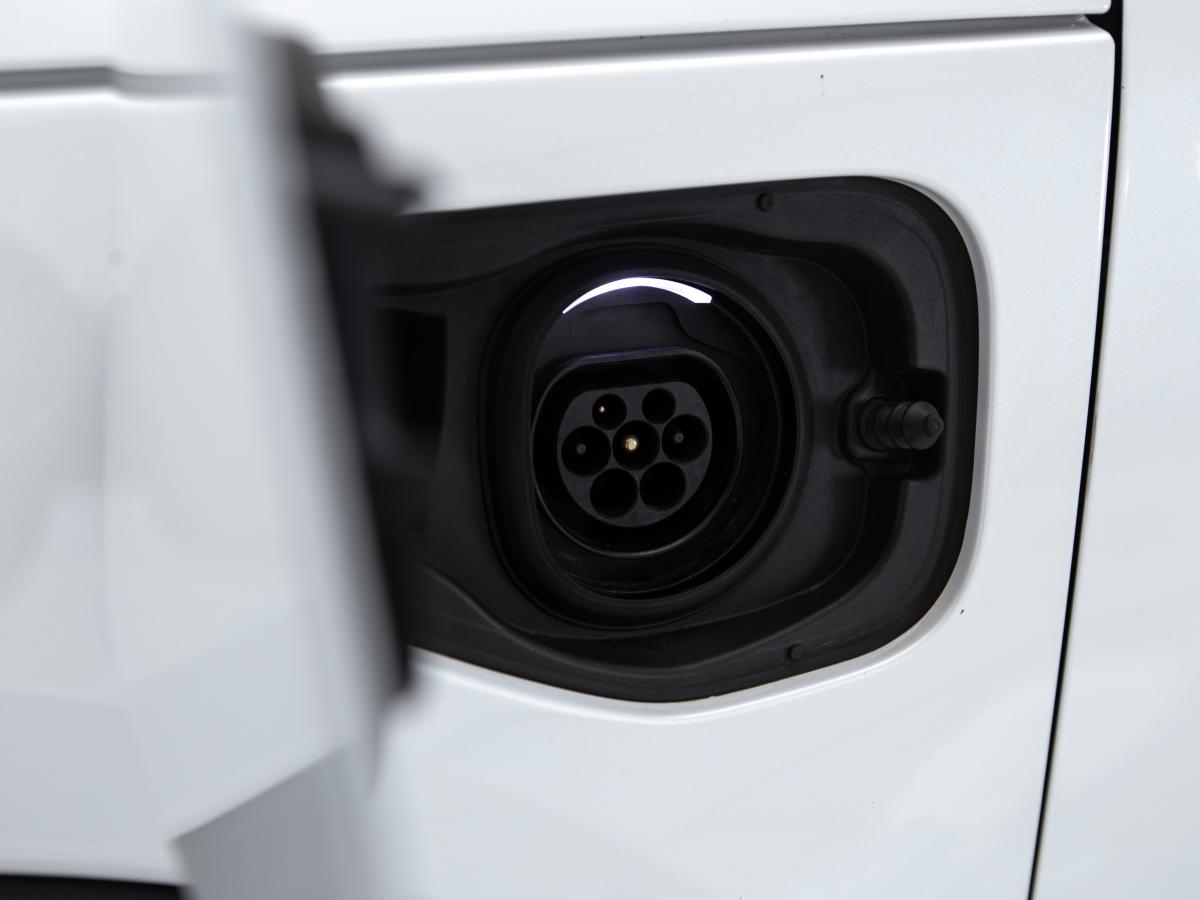 volvo-xc40-2021-hibrido-a-gasolina-1477cc