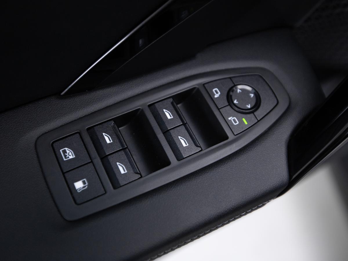 bmw-x1-2024-hibrido-a-gasolina-1499cc