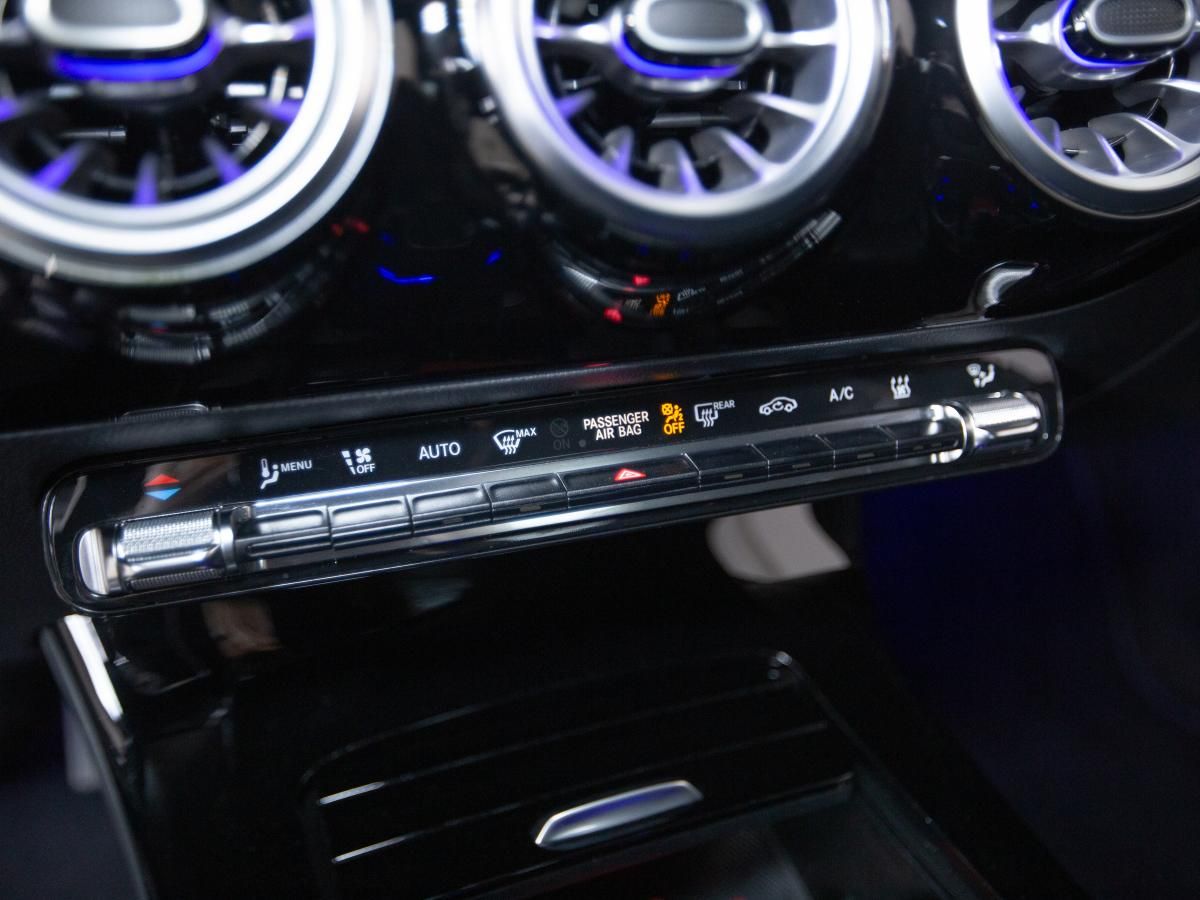 mercedes-benz-classe-a-2021-hibrido-a-gasolina-1332cc