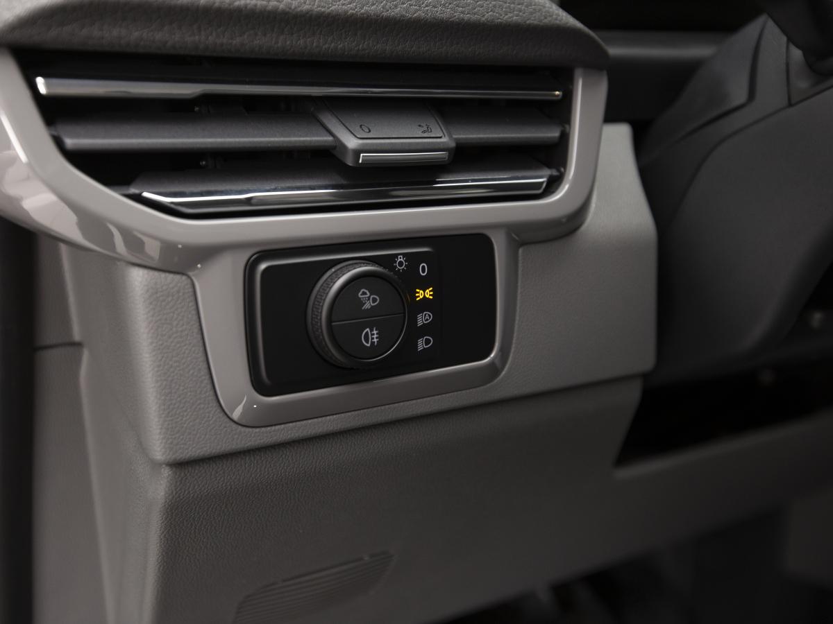 volkswagen-caravelle-2025-eletrico-0cc