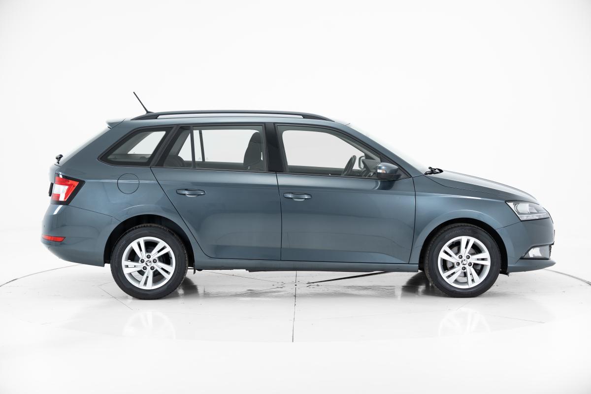 skoda-fabia-break-2021-gasolina-999cc