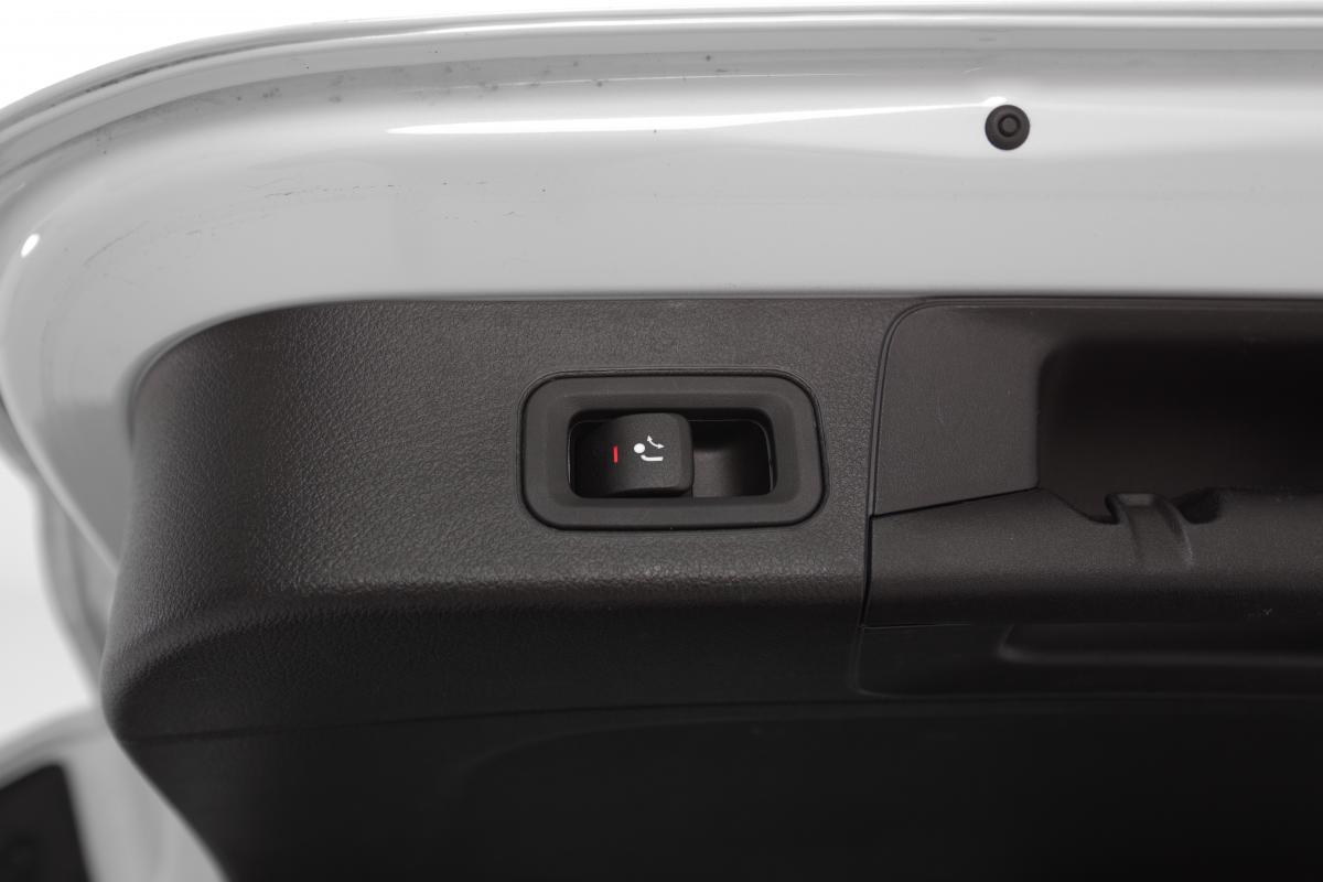 mercedes-benz-classe-b-2020-hibrido-a-gasolina-1332cc