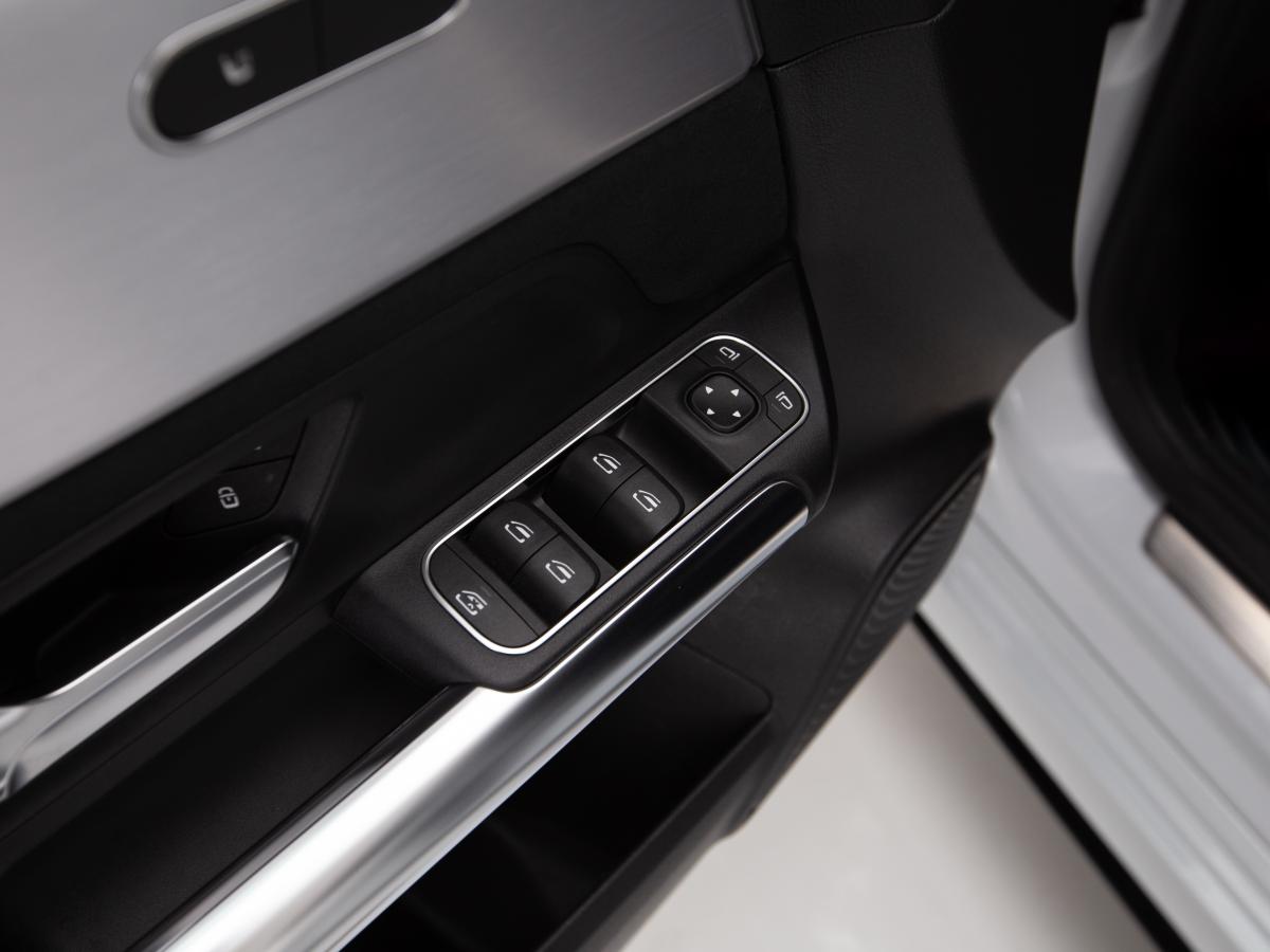 mercedes-benz-classe-b-2020-hibrido-a-gasolina-1332cc