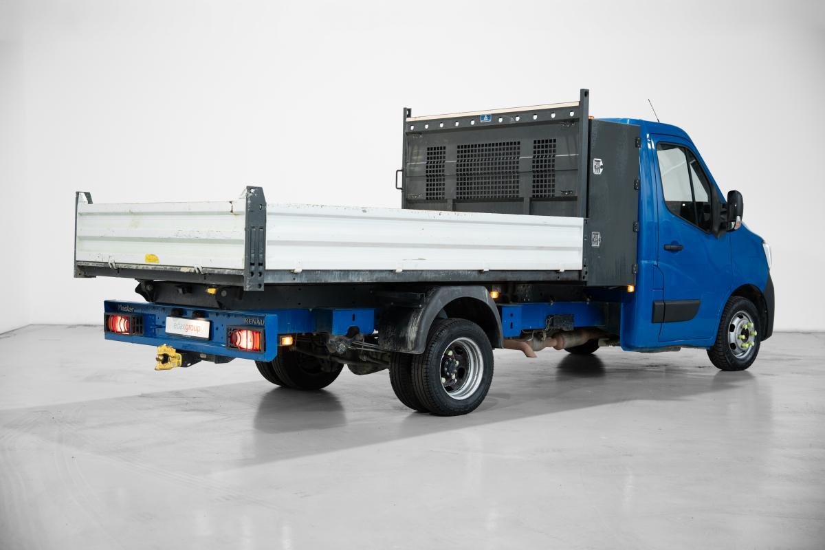 renault-master-2020-diesel-2300cc