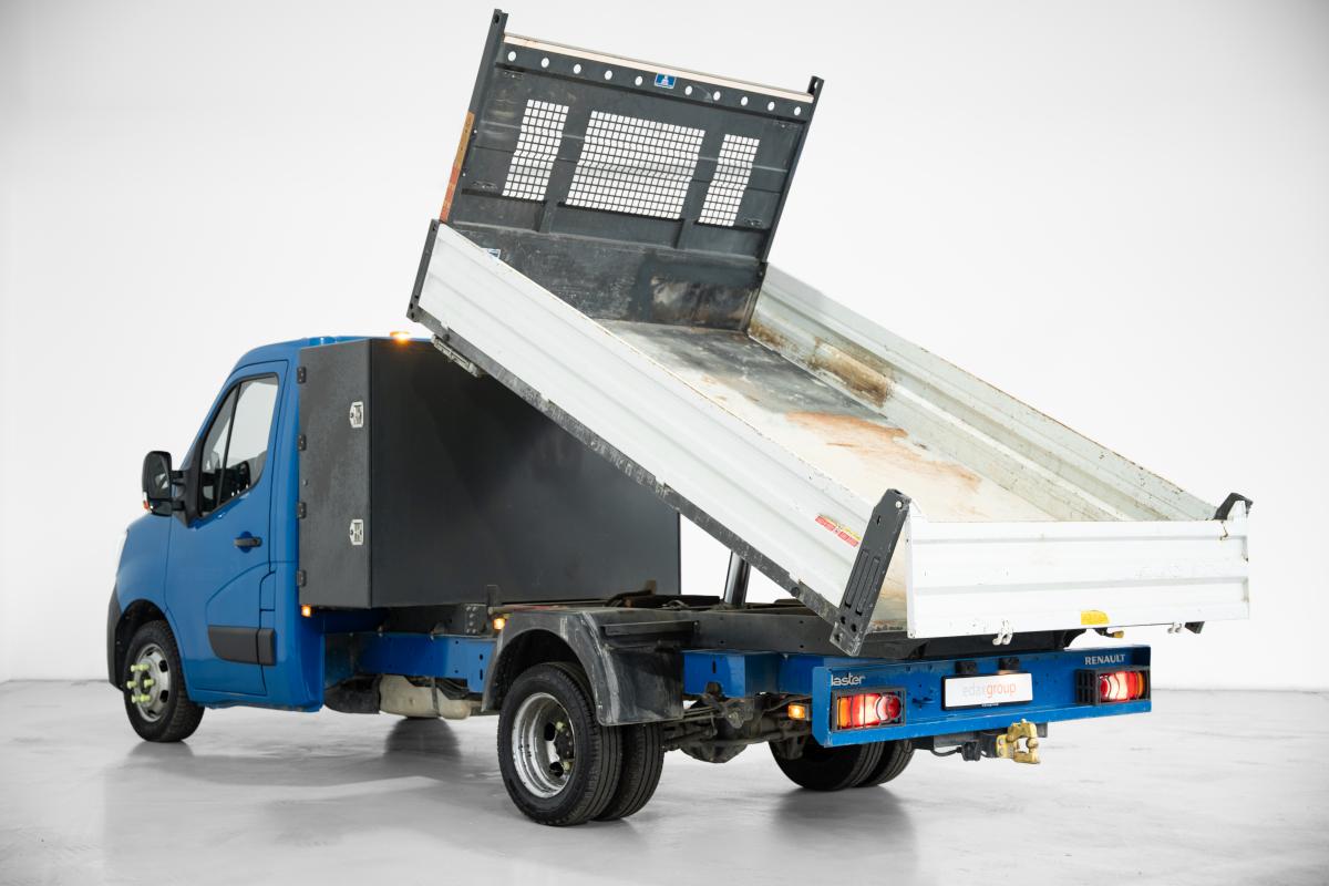 renault-master-2020-diesel-2300cc