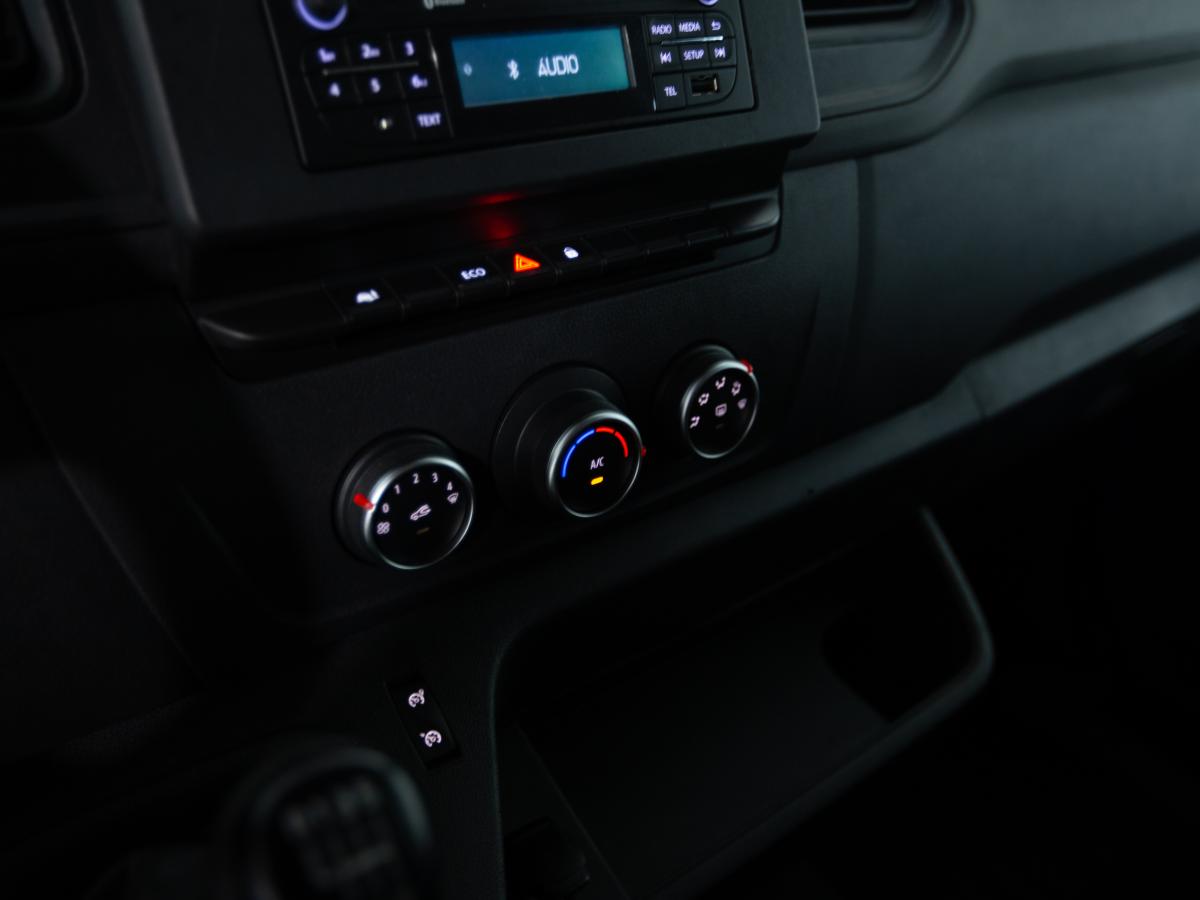 renault-master-2020-diesel-2300cc