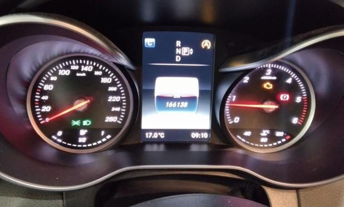 mercedes-benz-classe-c-2015-diesel-2143cc