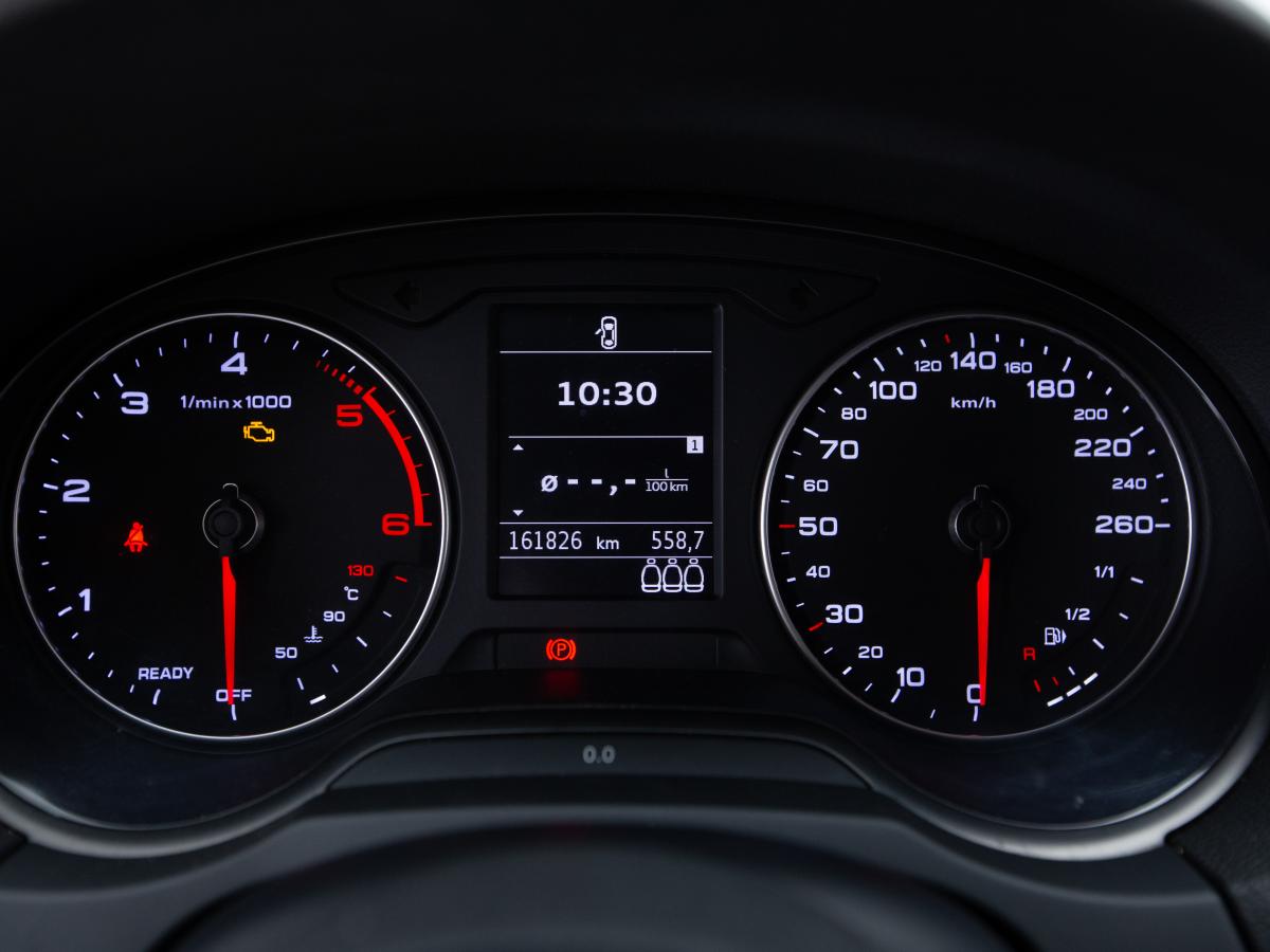 audi-a3-sportback-2017-diesel-1598cc
