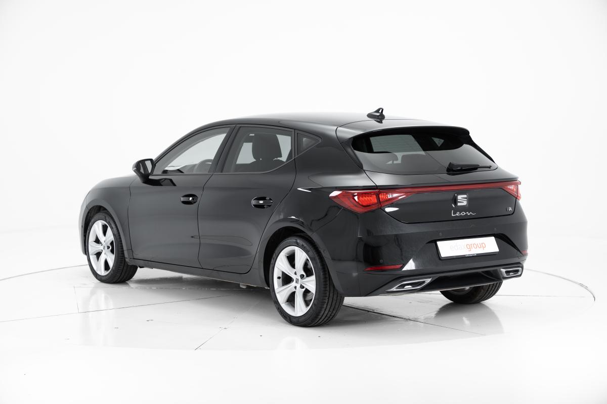 seat-leon-2023-gasolina-999cc