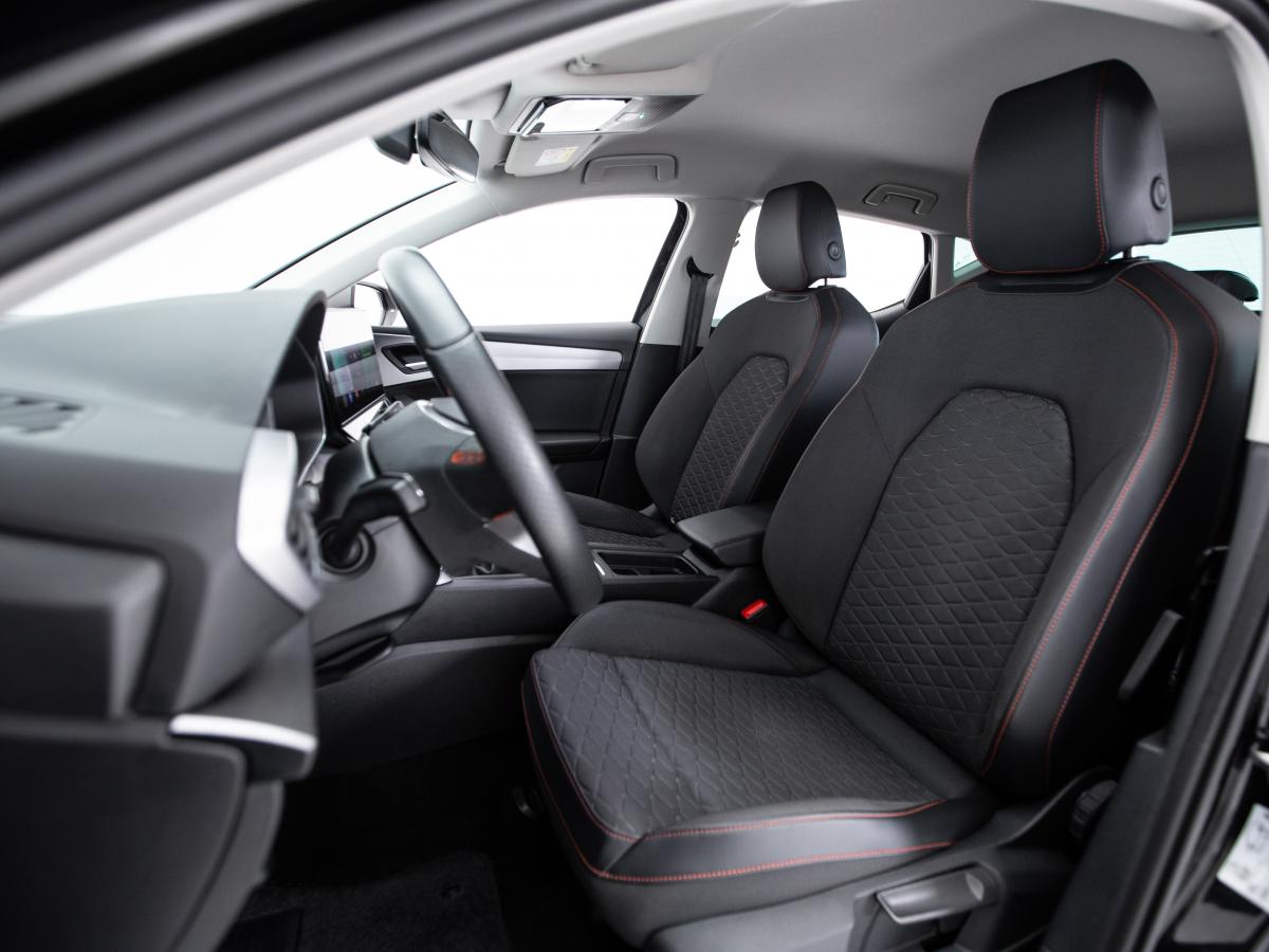 seat-leon-2023-gasolina-999cc