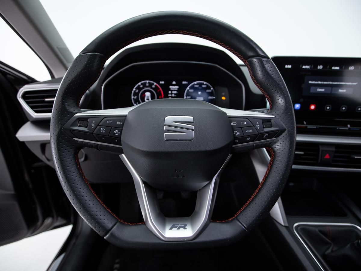 seat-leon-2023-gasolina-999cc