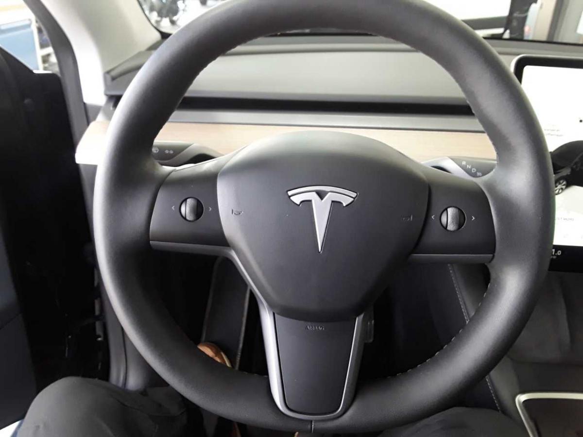 tesla-model-y-2023-eletrico-0cc