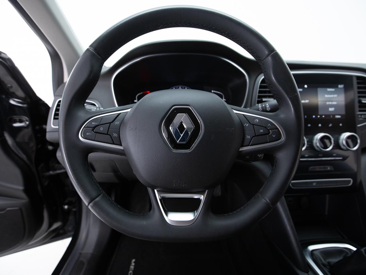 renault-megane-sport-tourer-2023-diesel-1461cc