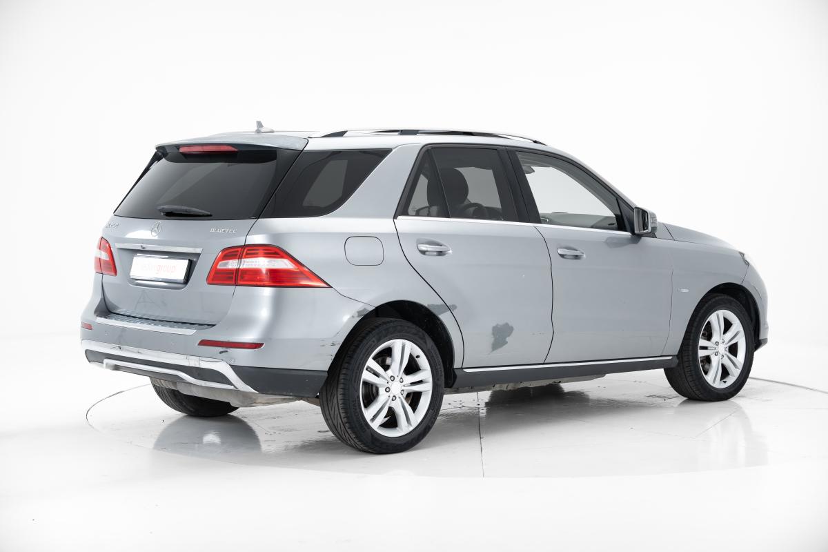 mercedes-benz-ml-2012-diesel-2143cc