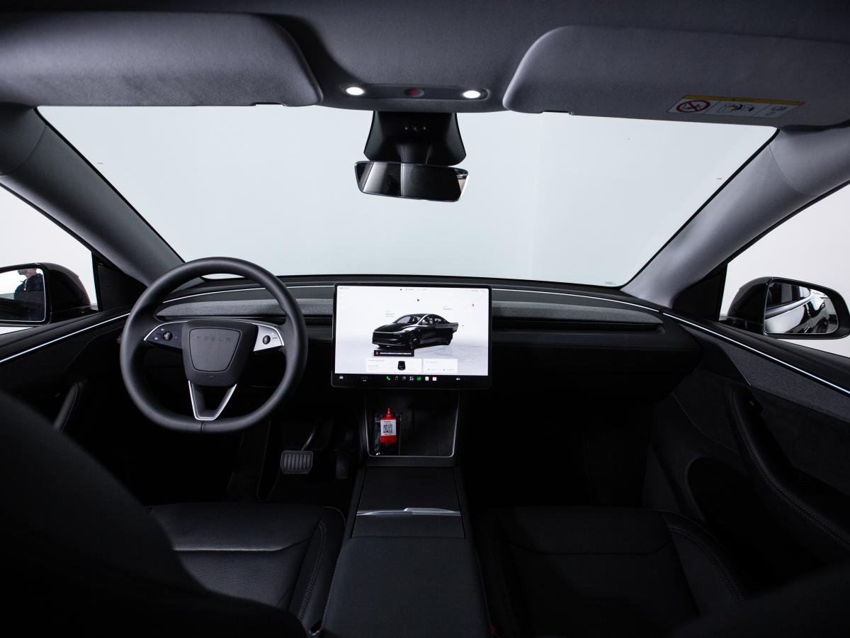 tesla-model-y-2025-eletrico-0cc