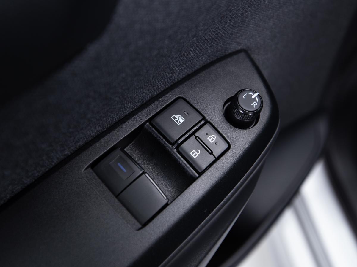 toyota-yaris-2021-gasolina-998cc