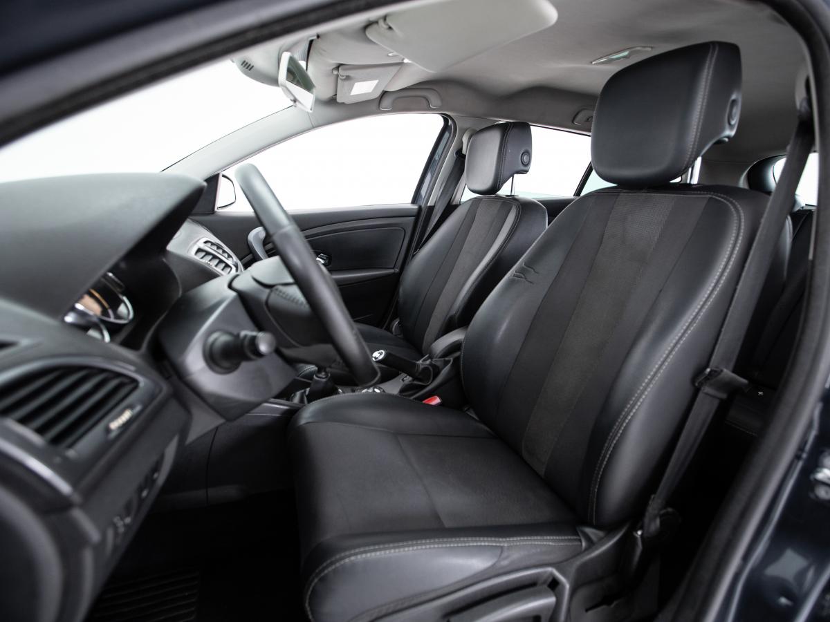 renault-megane-sport-tourer-2016-diesel-1461cc