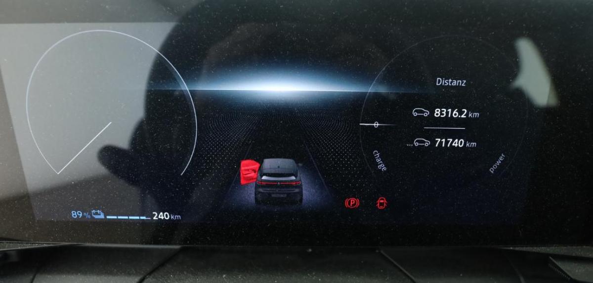 renault-megane-e-tech-2022-eletrico-0cc