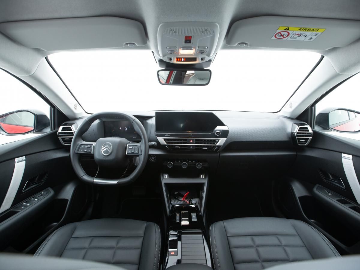 citroen-e-c4-2024-eletrico-0cc