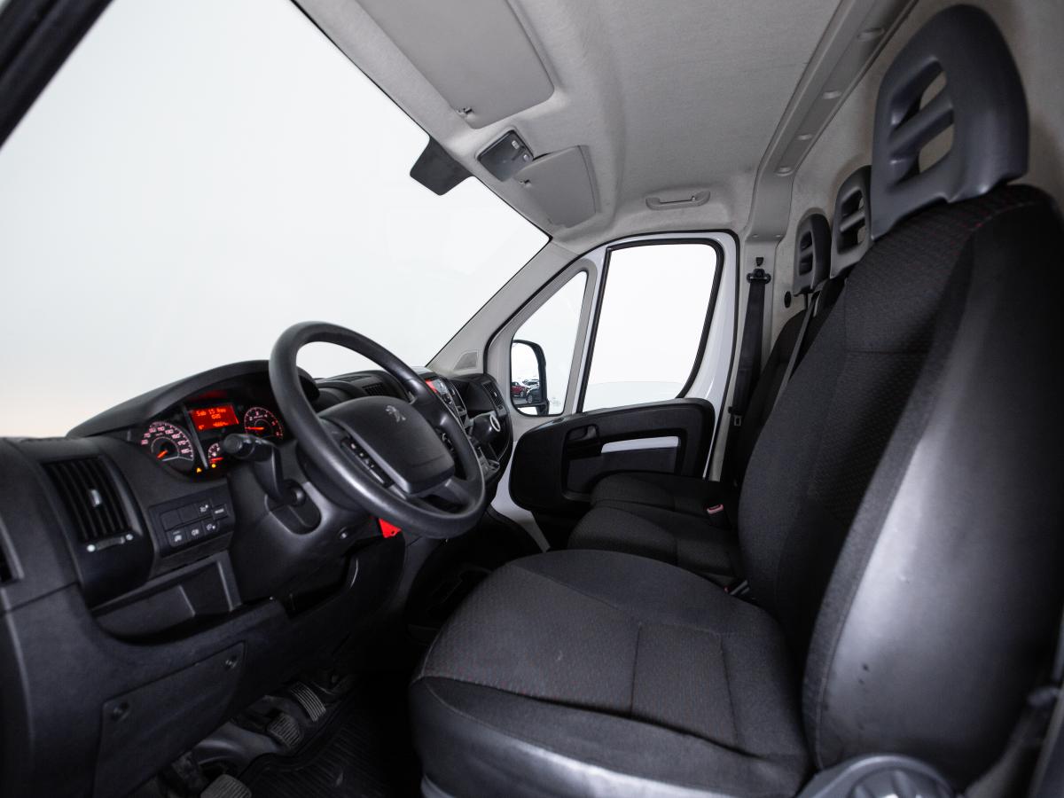 peugeot-boxer-2020-diesel-2179cc