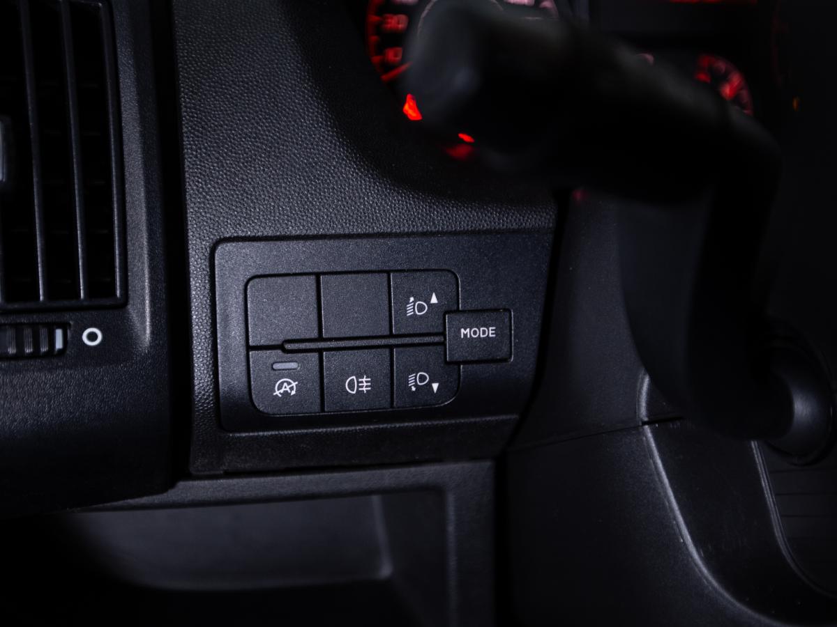 peugeot-boxer-2020-diesel-2179cc