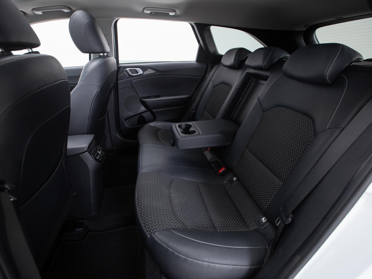 kia-ceed-sw-2020-diesel-1598cc