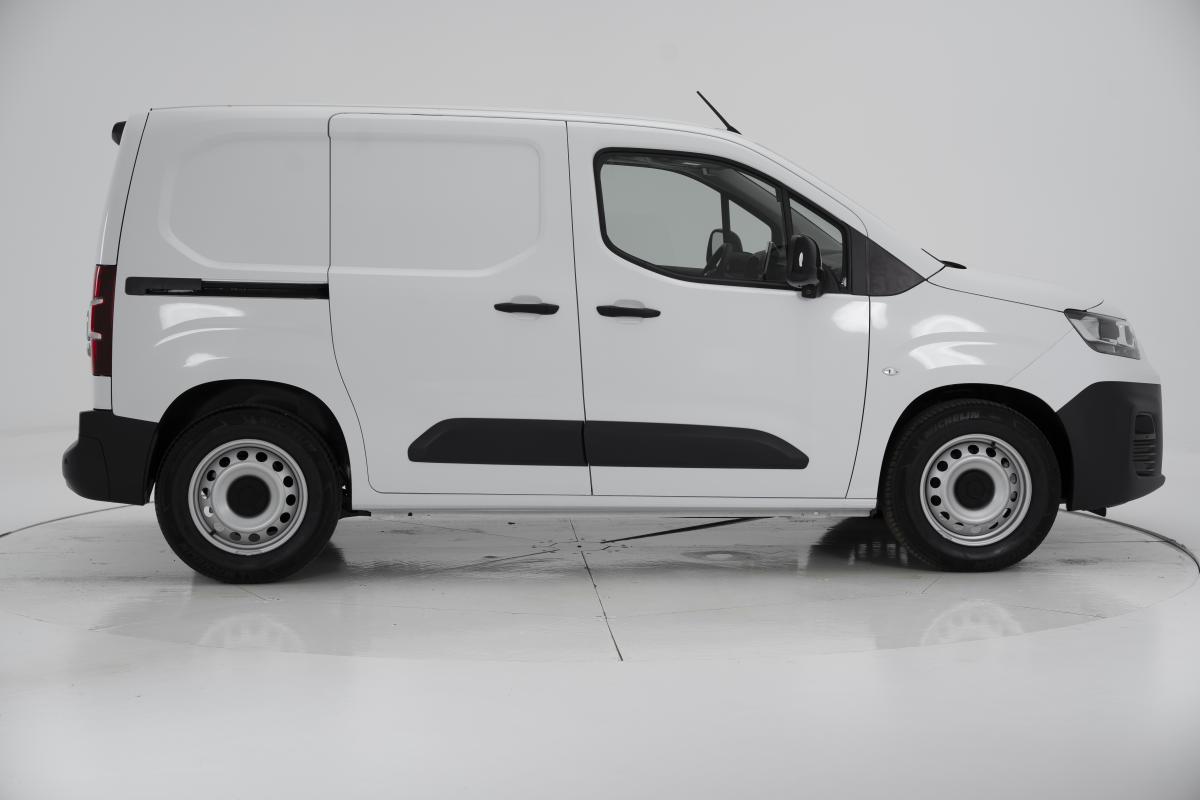 fiat-doblo-2023-eletrico-0cc