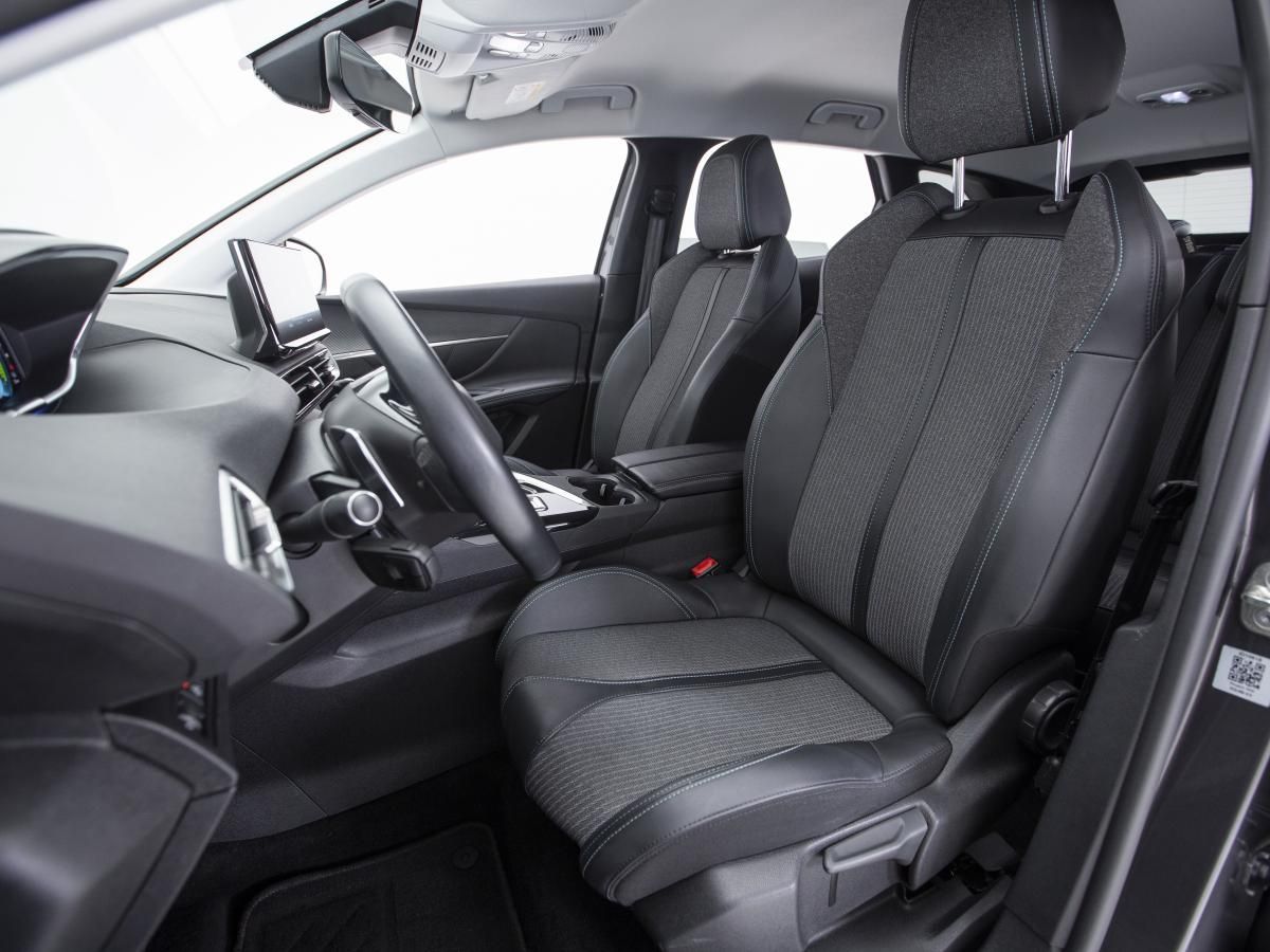 peugeot-3008-2022-hibrido-a-gasolina-1598cc