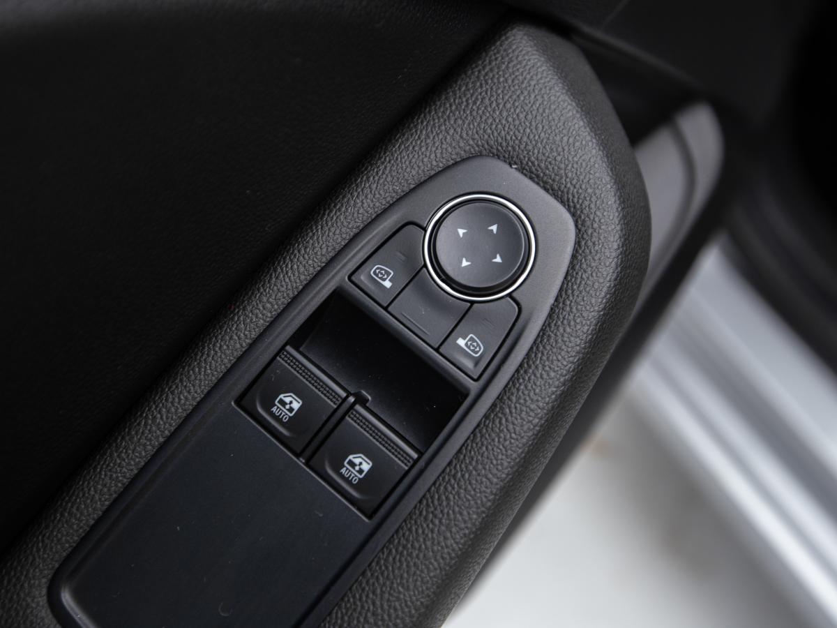 renault-clio-2023-gasolina-999cc