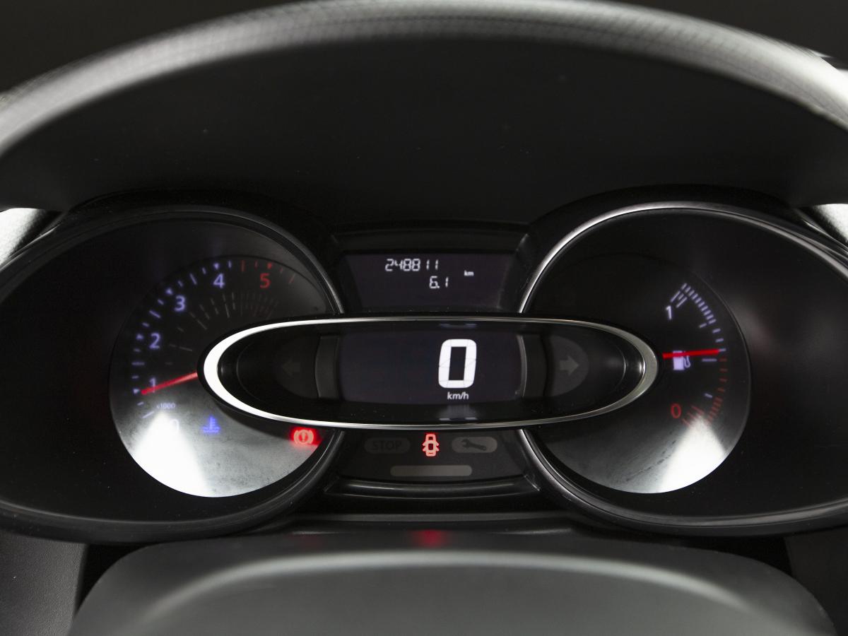 renault-clio-2016-diesel-1461cc