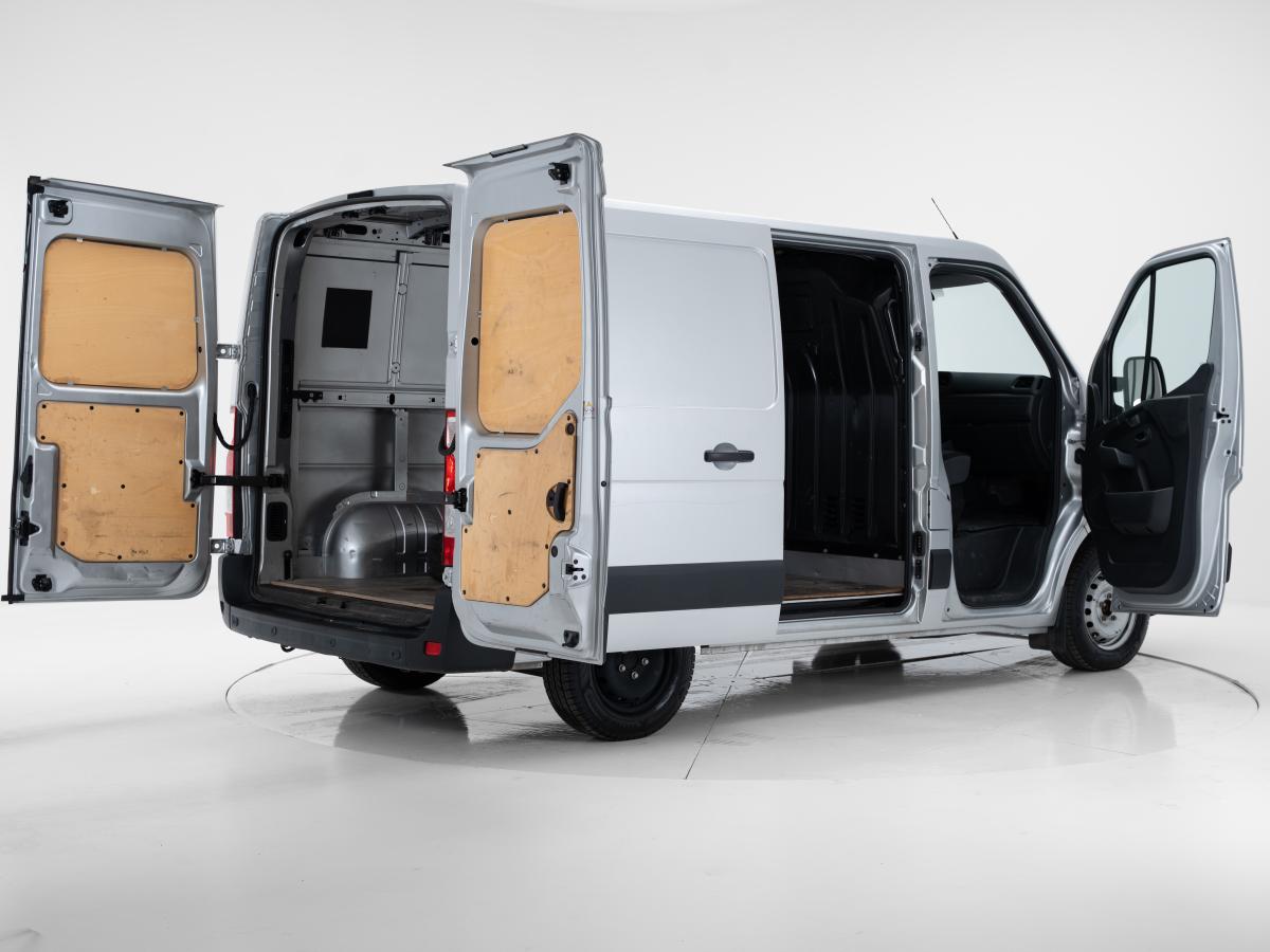 renault-master-2019-diesel-2300cc
