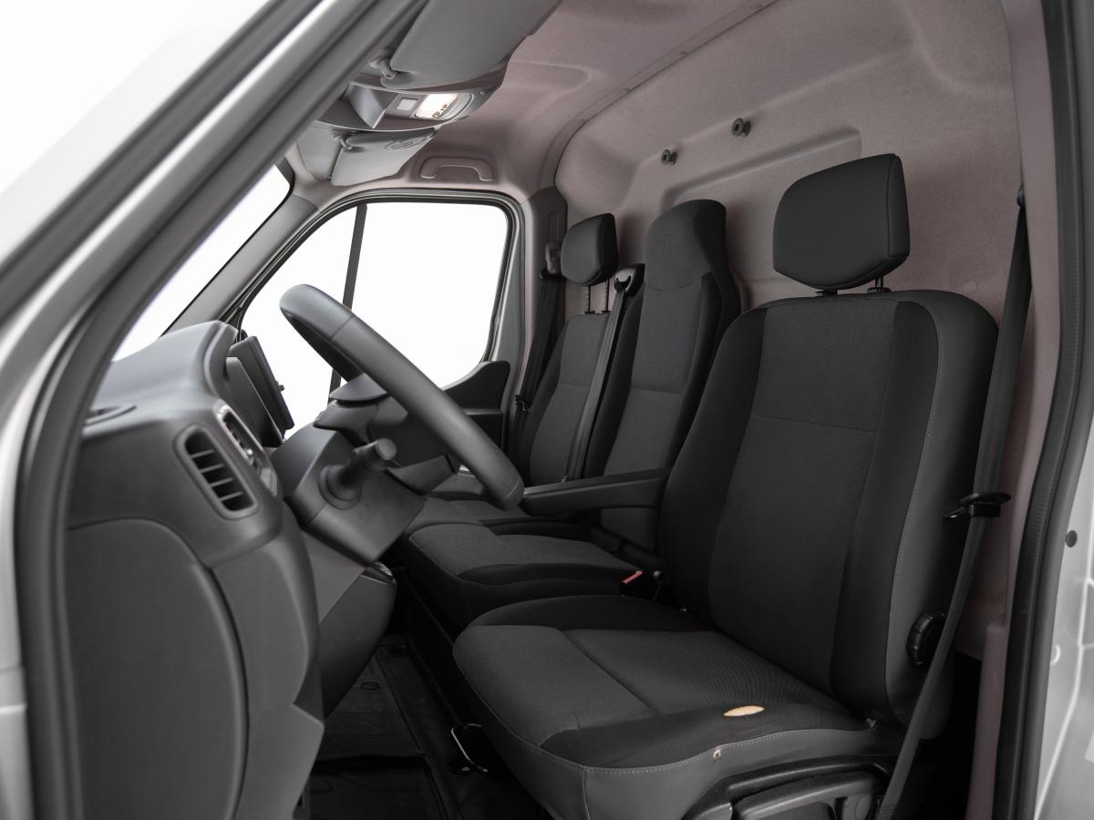 renault-master-2019-diesel-2300cc