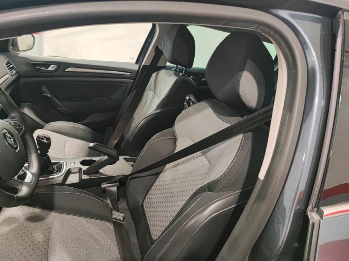 renault-megane-sport-tourer-2022-diesel-1461cc