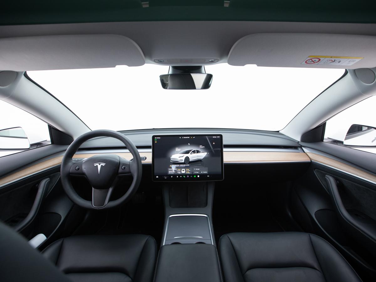 tesla-model-3-2023-eletrico-0cc