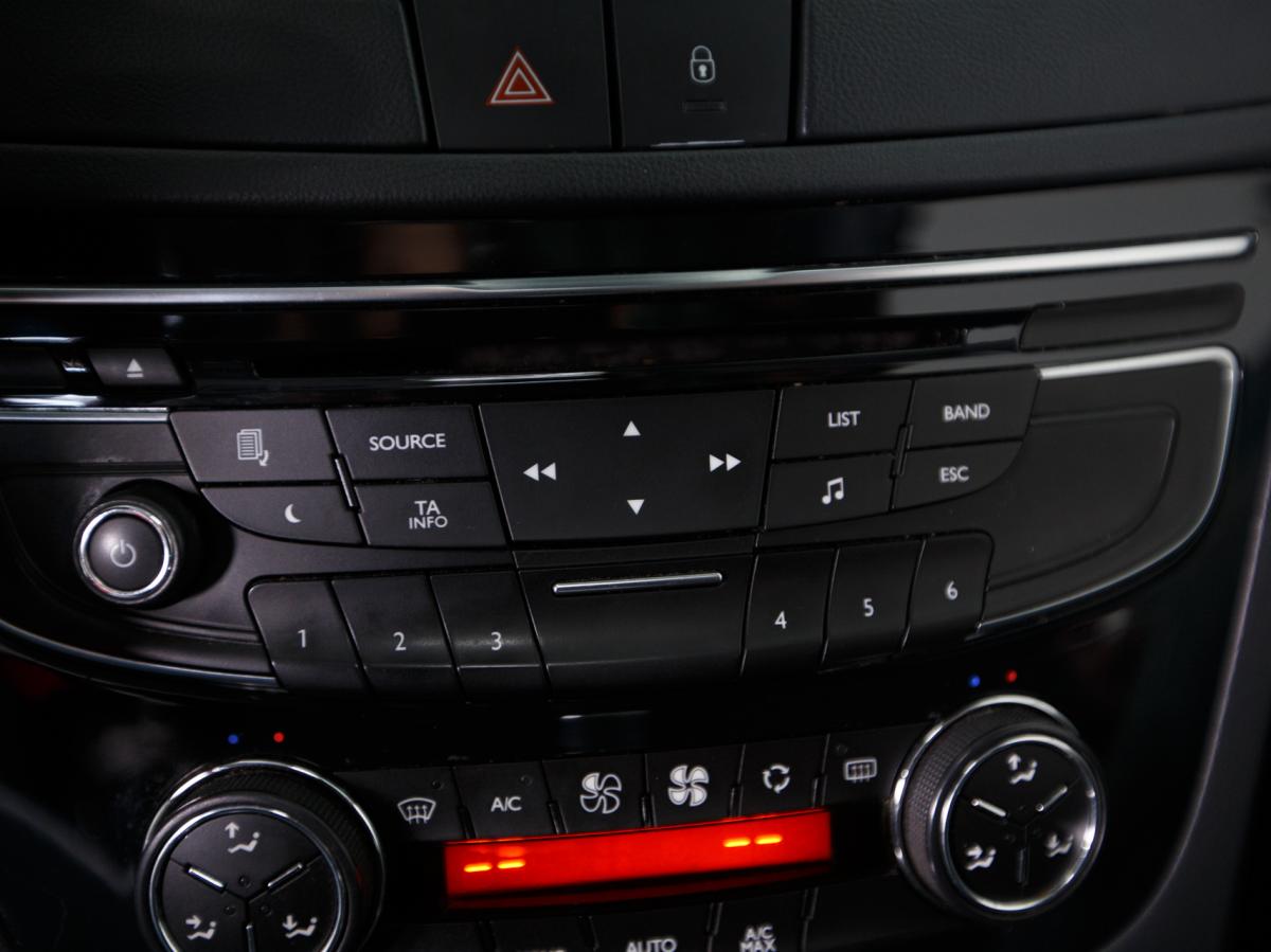 peugeot-508-sw-2012-diesel-1560cc