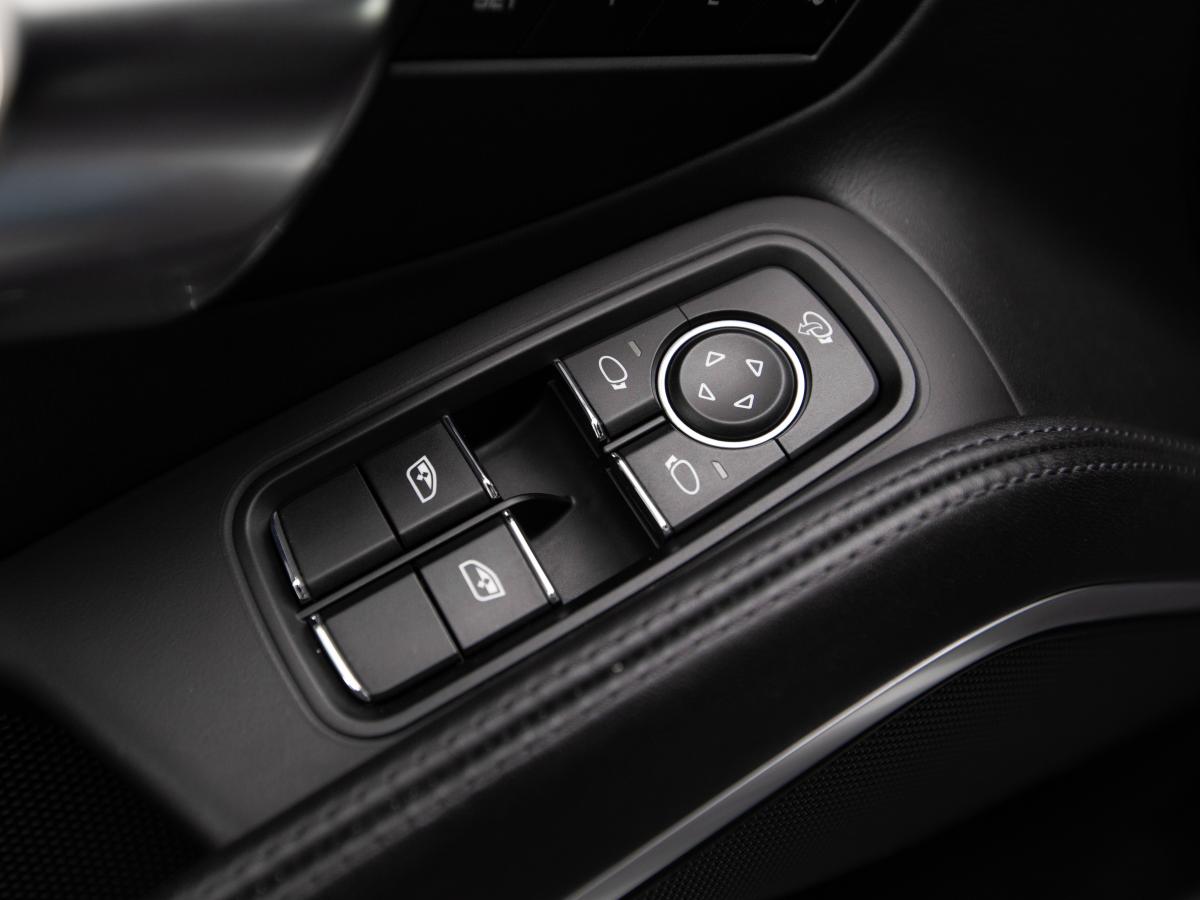 porsche-cayman-2024-gasolina-1988cc