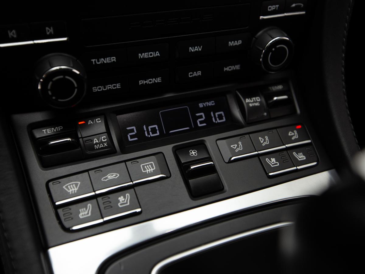 porsche-cayman-2024-gasolina-1988cc